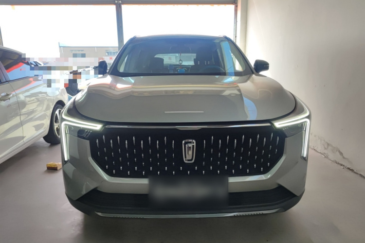 奔腾T55 2023款 1.5T 自动飞跃款车身外观2