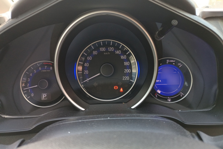 本田 飞度 2018款 1.5L CVT潮跑+版局部细节14