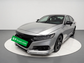 本田 雅阁 2022款 260TURBO 幻夜·尊贵版