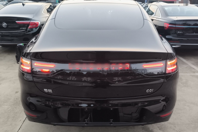 零跑汽车 零跑C01 2024款 纯电 525智行版车身外观6005