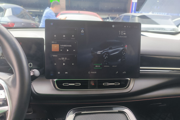 埃安 AION V 2021款 Plus 70 智领版 磷酸铁锂中控内饰12