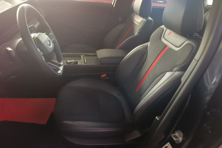 福特 蒙迪欧 2023款 1.5T E-混动 ST-Line局部细节19