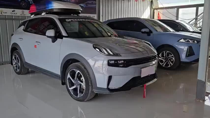 领克06 EM-P 2022款 PHEV 84KM续航版 Pro实拍1
