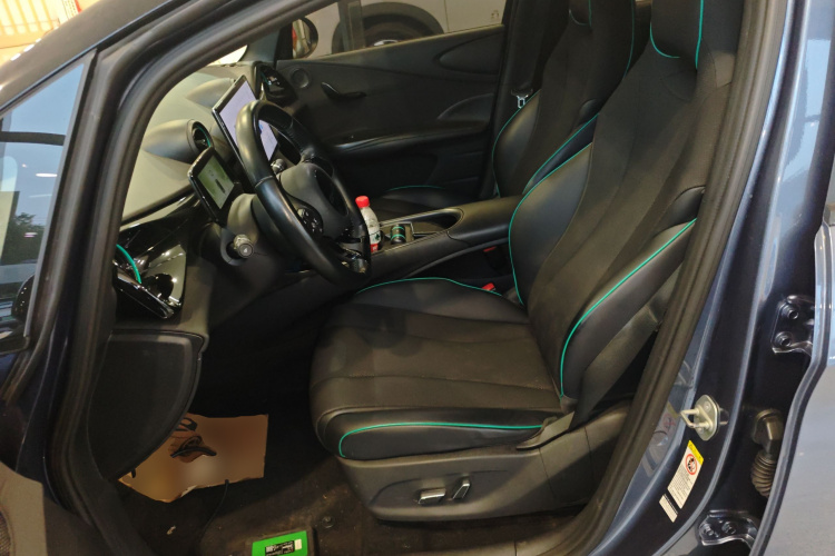 比亚迪 海豚 2023款 401km 骑士版中控内饰19