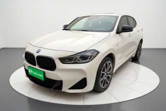 宝马X2 2021款 改款 xDrive25i 曜夜版