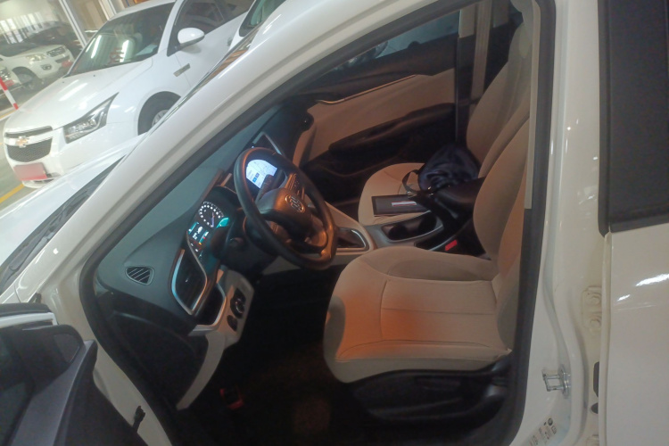 别克 英朗 2015款 15N 自动精英型中控内饰20