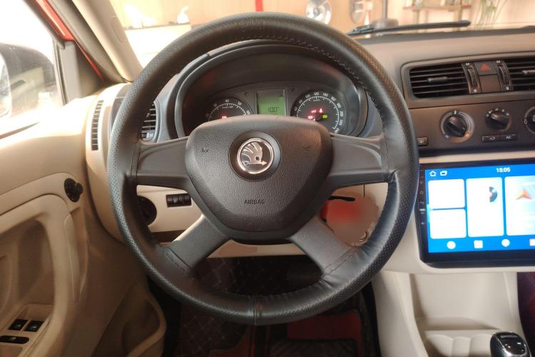 斯柯达 晶锐 2014款 1.4L 自动晶致版局部细节13