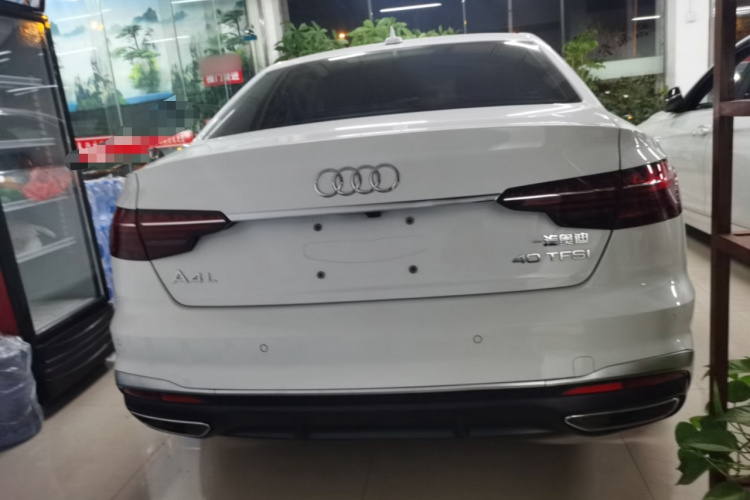奥迪A4L 2024款 40 TFSI 时尚动感型车身外观6004