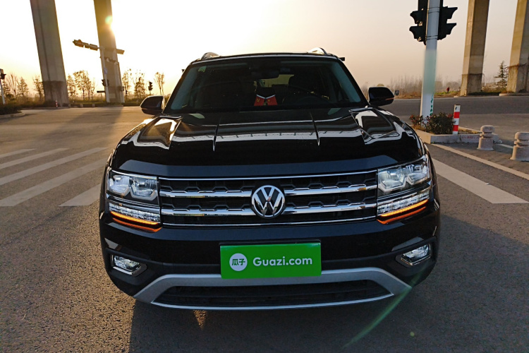 大众 途昂 2020款 改款 380TSI 四驱豪华版车身外观2