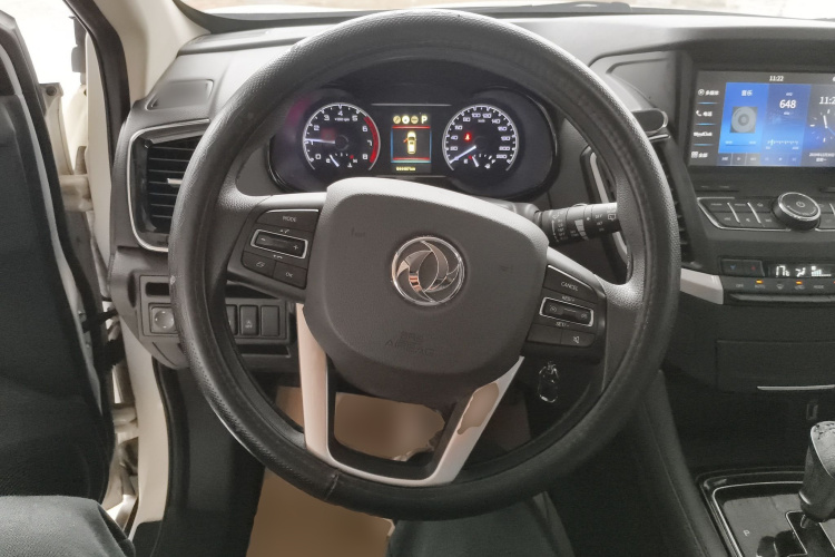 东风风神AX7 2018款 经典 1.6T 自动精英型中控内饰13