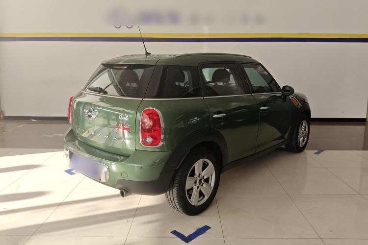 MINI Countryman 2014款 1.6L ONE车身外观7