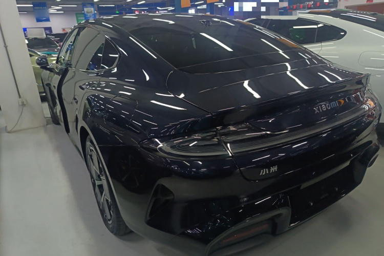 小米汽车 小米SU7 2024款 后驱长续航智驾版车身外观4