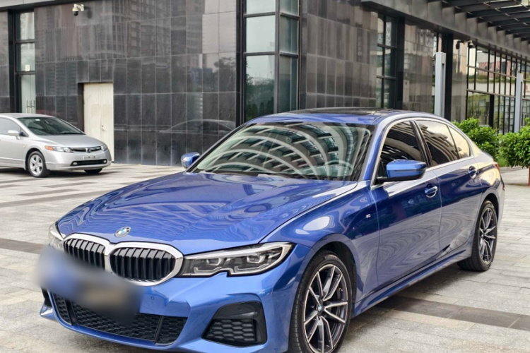 宝马3系 2022款 320Li M运动套装车身外观6007