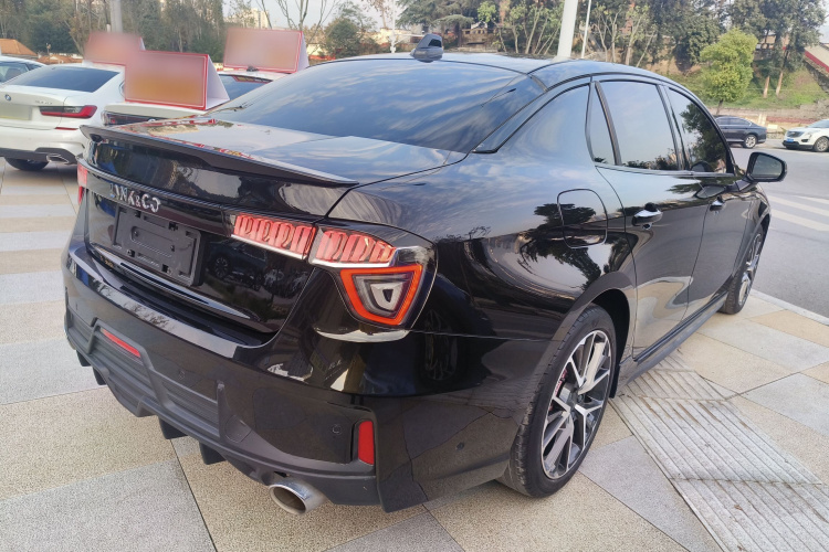 领克03 2020款 1.5TD DCT劲Pro版车身外观7