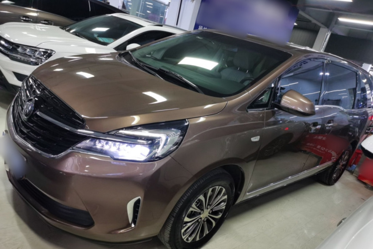 别克GL8 2022款 陆上公务舱 652T 豪华型车身外观6003