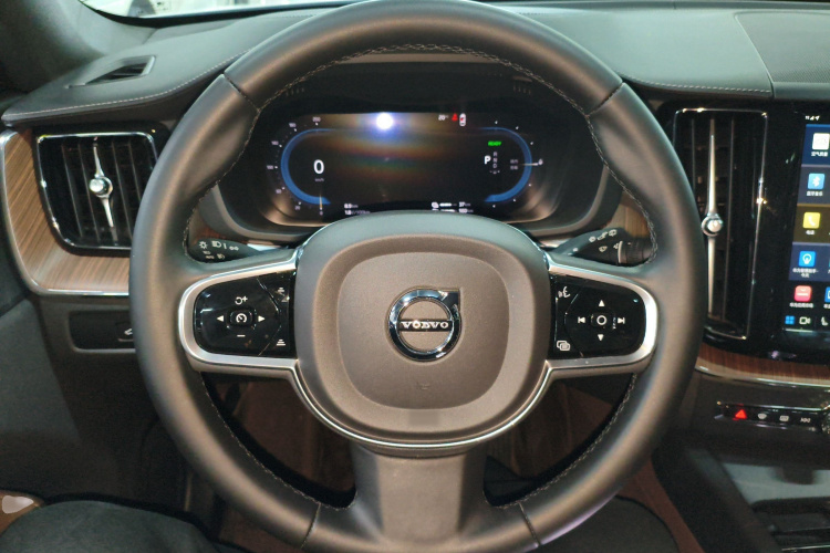 沃尔沃XC60新能源 2025款 插电式混动 长续航四驱智远豪华版局部细节13