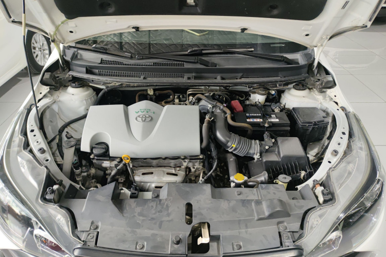 丰田 YARiS L 致炫 2016款 改款 1.5E CVT魅动版机舱底盘24