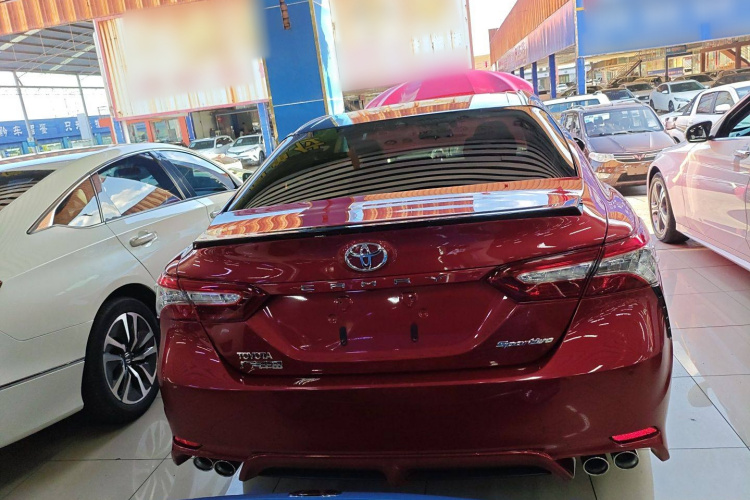 丰田 凯美瑞 2018款 2.0S 锋尚版车身外观6