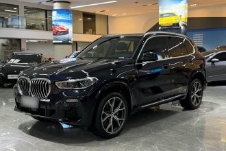 宝马X5(进口) 2021款 xDrive40i 尊享型 M运动套装