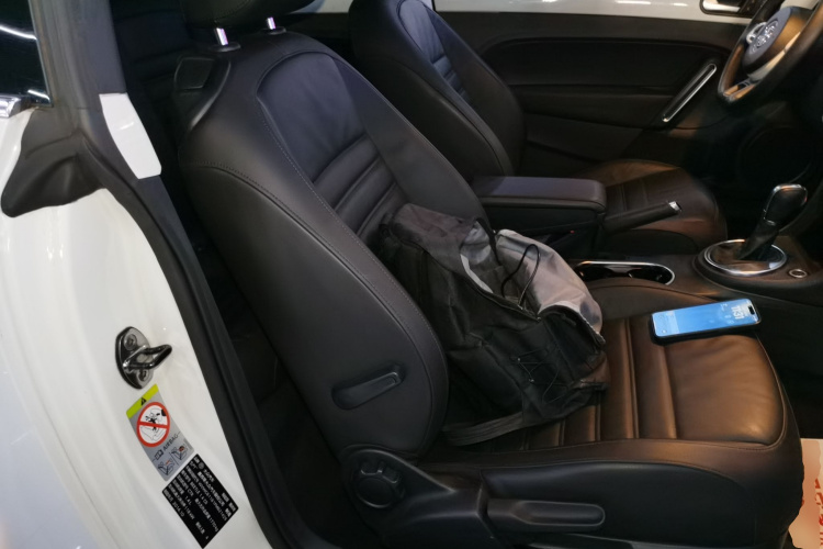 大众 甲壳虫 2014款 1.4TSI R-Line局部细节41