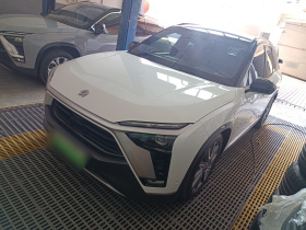 蔚来ES8 2022款 75kWh 六座版