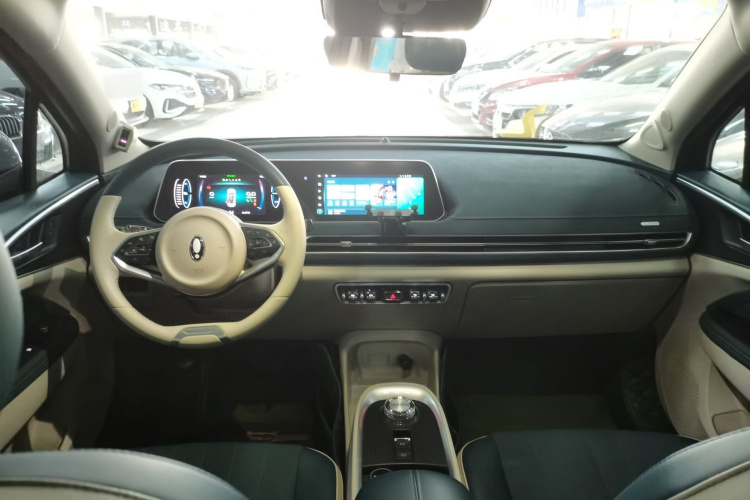欧拉好猫 2021款 400km标准续航 雅典娜版 磷酸铁锂中控内饰7002
