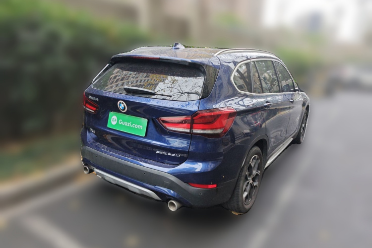 宝马X1 2020款 sDrive20Li 尊享型车身外观7