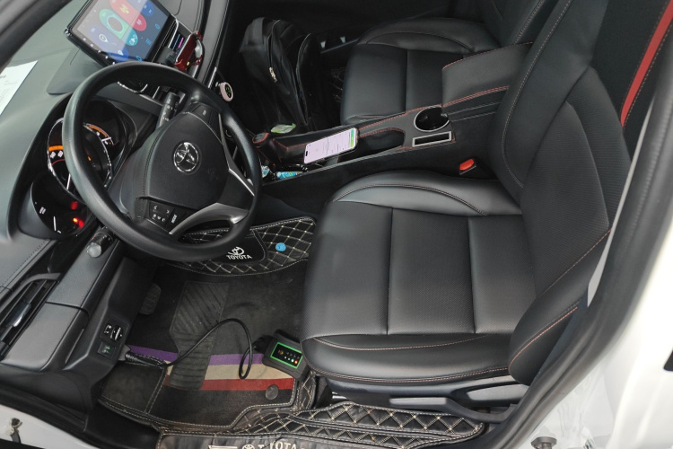 丰田 YARiS L 致炫 2022款 致炫X 1.5L CVT豪华PLUS版局部细节19