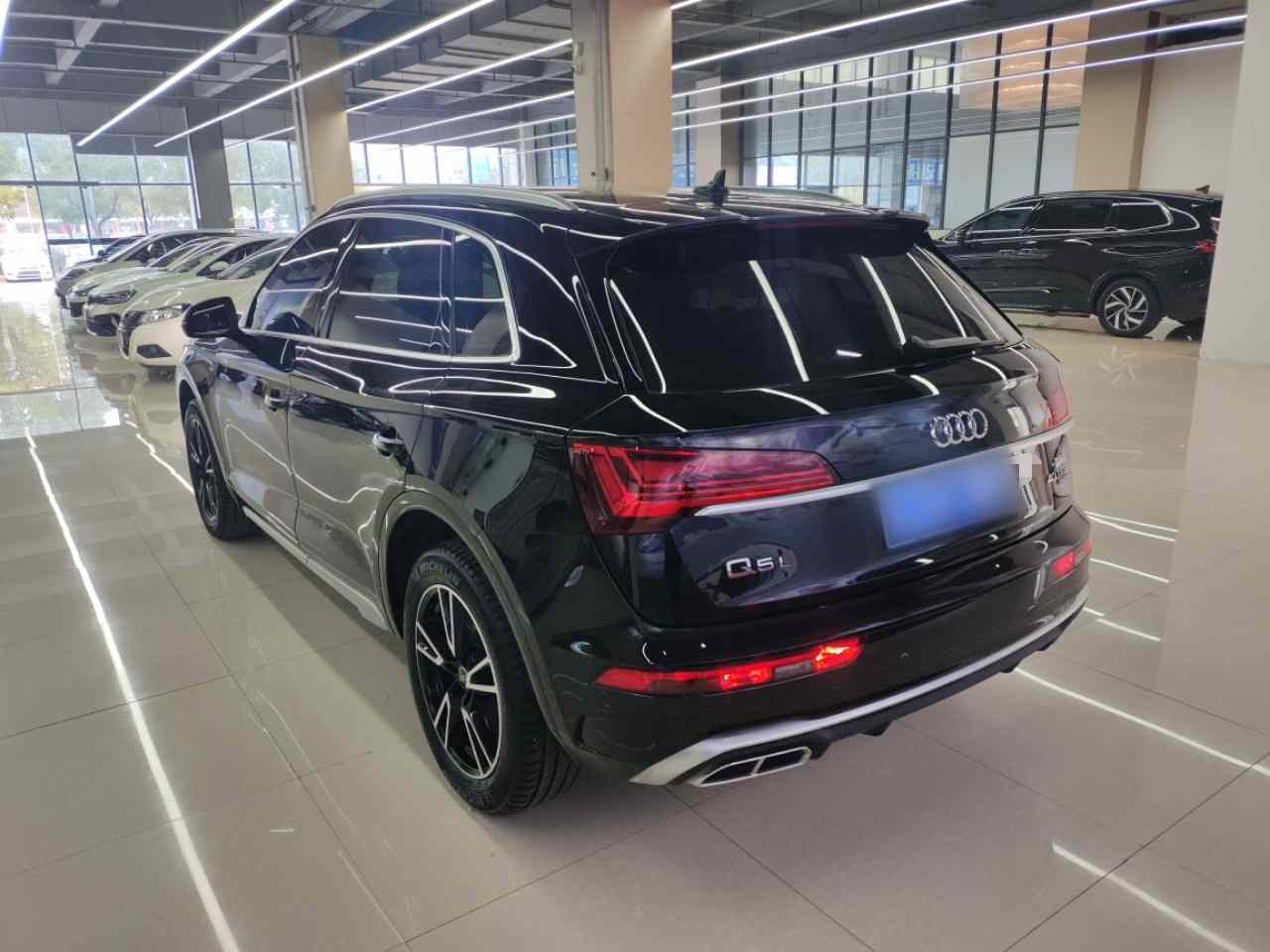奥迪Q5L 2024款 40 TFSI 时尚动感型(3)