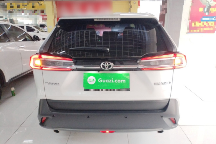 丰田 威兰达 2023款 2.0L CVT两驱领先版车身外观6004