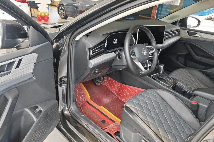 大众 速腾 2025款 改款三 300TSI DSG超越版中控内饰20