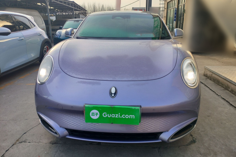 欧拉闪电猫 2022款 555km 尊贵版车身外观2