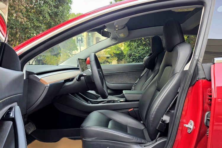 特斯拉 Model 3 2019款 标准续航后驱升级版局部细节19