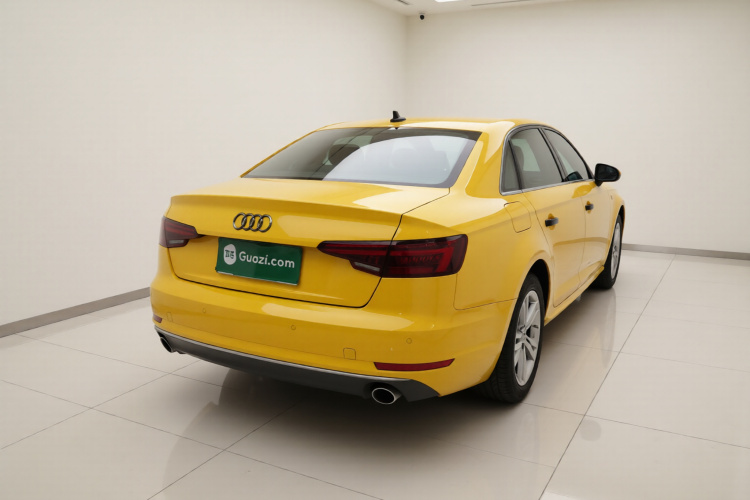 奥迪A4L 2018款 30周年年型 40 TFSI 进取型车身外观7