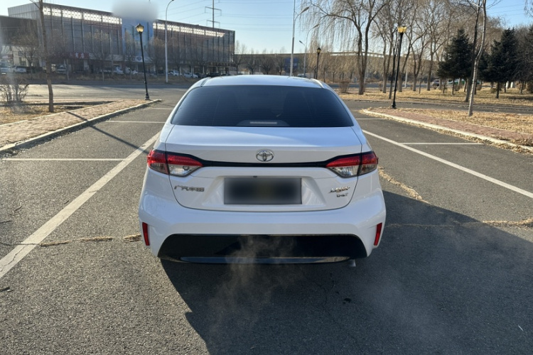 丰田 雷凌 2023款 185T CVT豪华版车身外观6004