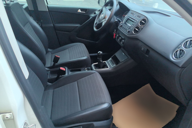 大众 途观 2015款 1.8TSI 手动两驱风尚版局部细节41