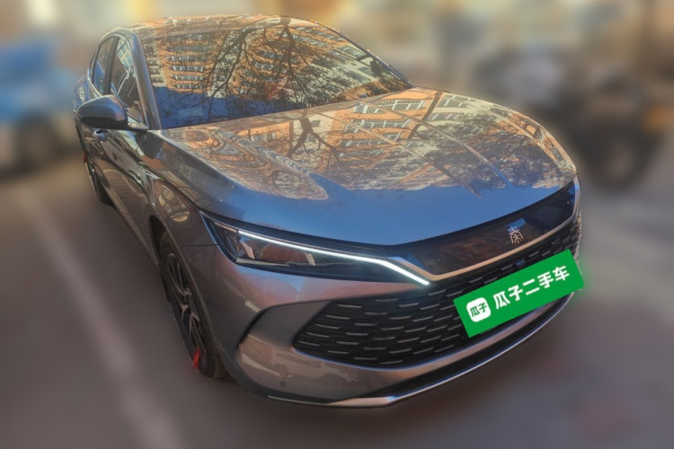 比亚迪 秦L 2024款 DM-i 120KM领先型车身外观3