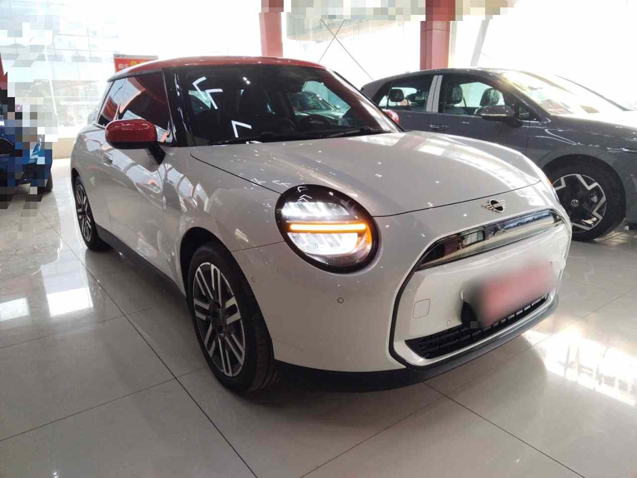 电动MINI COOPER 2024款 456km COOPER E 经典派(5)
