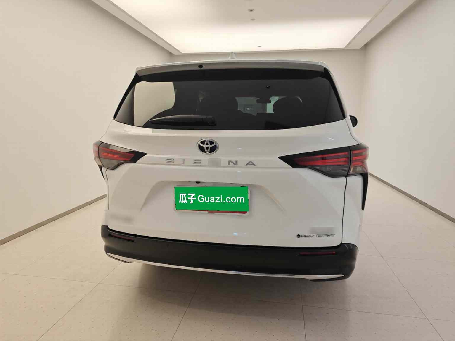 丰田 赛那SIENNA 2024款 2.5L混动 四驱尊贵版(4)