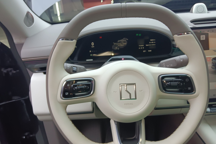 极氪7X 2025款 75kWh 后驱智驾版局部细节13