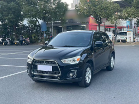 三菱 劲炫ASX 2013款 2.0L CVT两驱豪华版