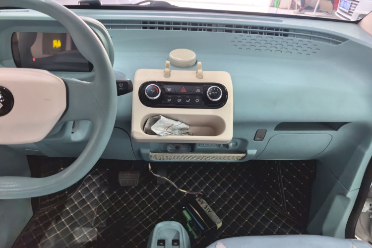 凌宝汽车 凌宝uni 2022款 超甜版局部细节16