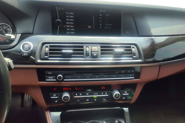 宝马5系(进口) 2011款 535i xDrive豪华型局部细节16