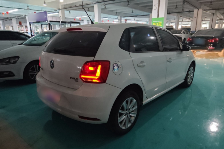 大众 Polo 2014款 1.6L 自动舒适版车身外观7