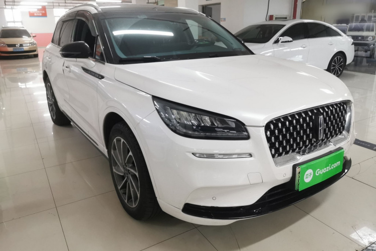 林肯 冒险家新能源 2021款 PHEV 四驱e享版车身外观3