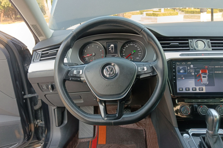 大众 迈腾 2018款 330TSI DSG 领先型中控内饰13