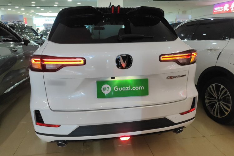 长安CS55PLUS 2024款 第三代 1.5T DCT卓越型车身外观6