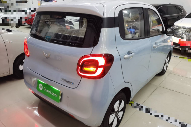 五菱汽车 宏光MINIEV 2025款 四门版 臻享+款车身外观7