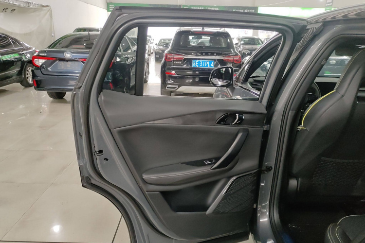 领克06 2023款 Remix 1.5T 劲Halo中控内饰7005