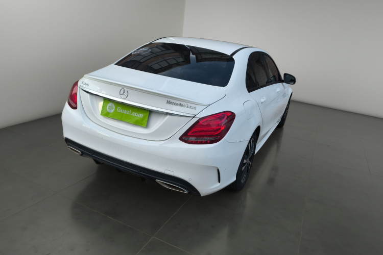 奔驰C级 2018款 C 200 运动版车身外观7